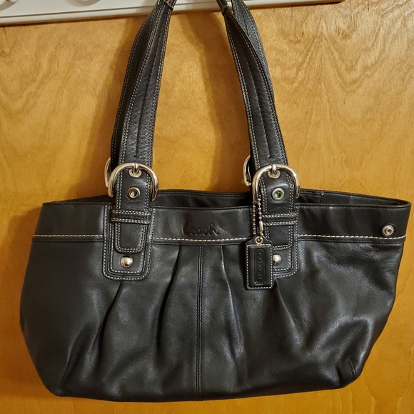 Coach Bag - Picture 2 of 2
